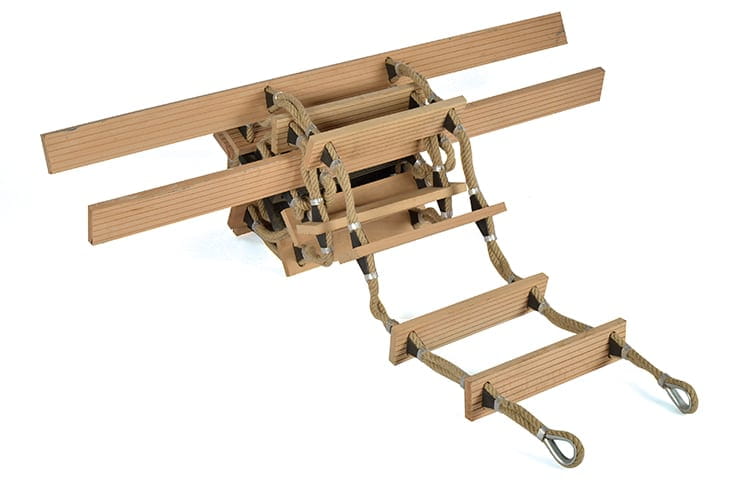 Pillot Ladder 1.jpg