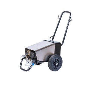 FOTA MYJKA PONIŻEJ 120 BAR.jpg