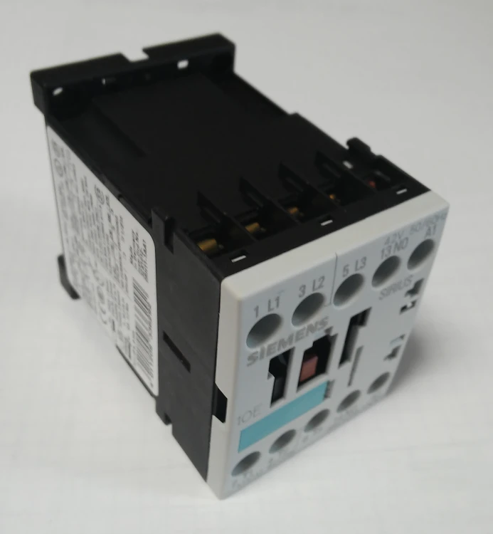 Stycznik SIEMENS 3RT1016-1AD01.jpg